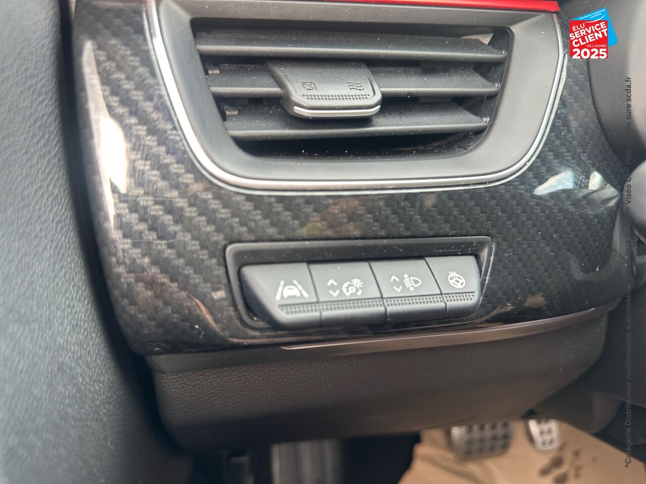 Véhicule d'occasion RENAULT ARKANA 1.3 TCE MILD HYBRID 140CH RS LINE EDC -22 chez Renault Sélestat