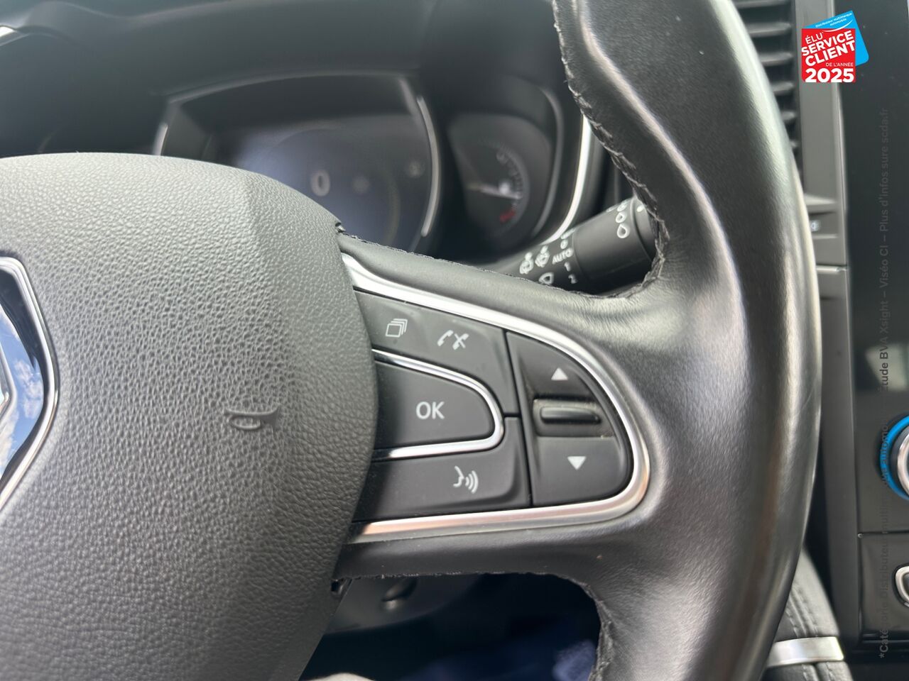 Véhicule d'occasion RENAULT KOLEOS 1.3 TCE 160CH INTENS EDC SIEGES CHAUF/CUIR GPS CAMERA chez Peugeot Reims