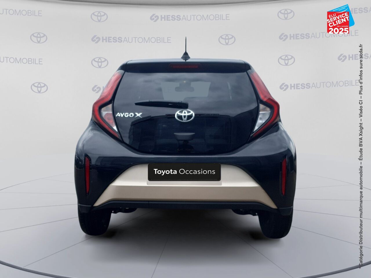 Véhicule d'occasion TOYOTA AYGO X 1.0 VVT-I 72CH DESIGN MY23 CAMERA chez Peugeot Hirson