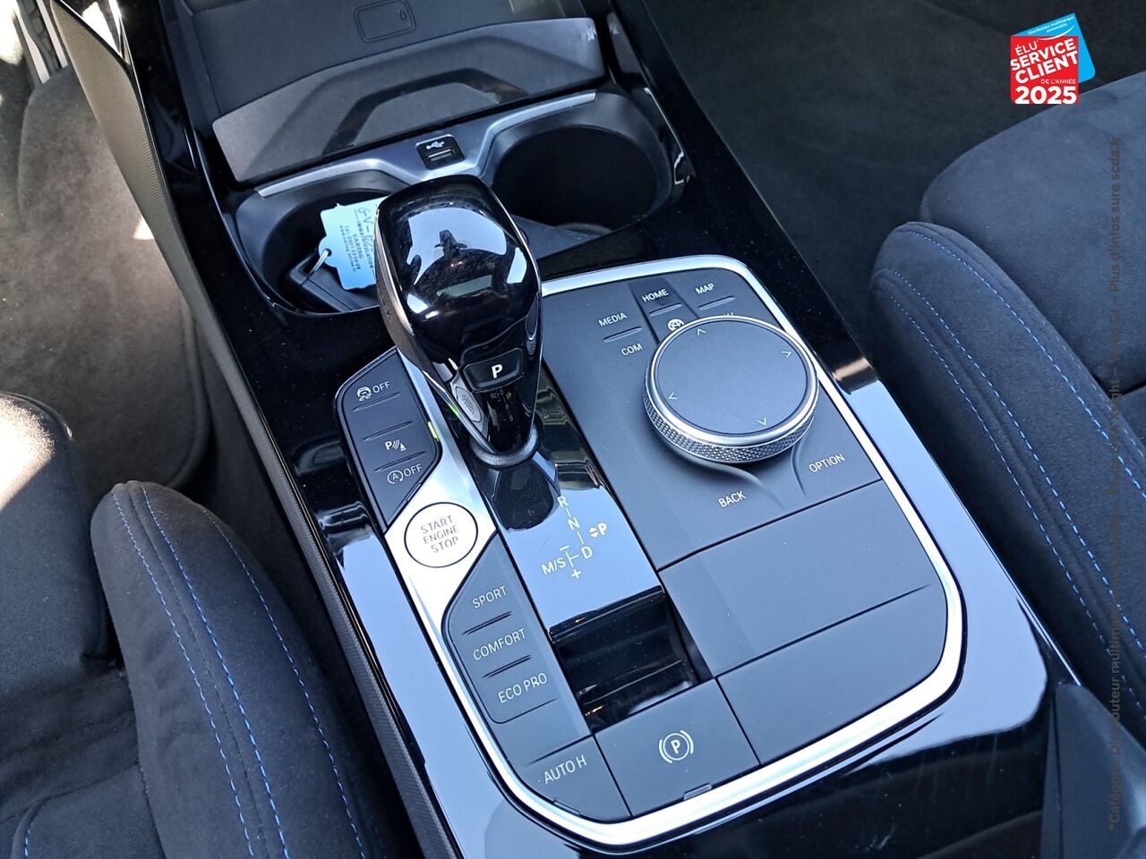 Véhicule d'occasion BMW SERIE 1 118IA 136CH M SPORT DKG7 TOUVRANT GPS CAMERA H/KARDON chez BMW Besançon