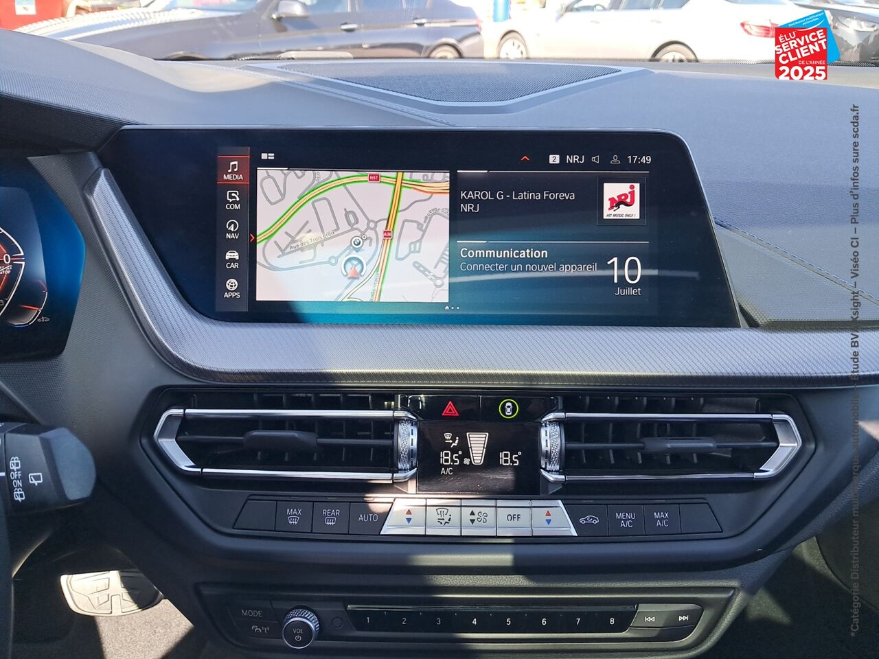 Véhicule d'occasion BMW SERIE 1 118IA 136CH M SPORT DKG7 TOUVRANT GPS CAMERA H/KARDON chez BMW Besançon