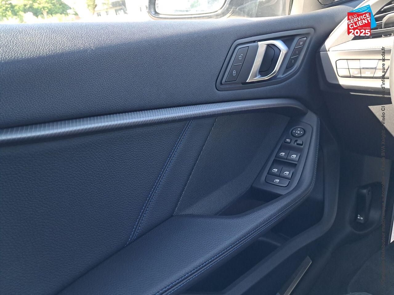 Véhicule d'occasion BMW SERIE 1 118IA 136CH M SPORT DKG7 TOUVRANT GPS CAMERA H/KARDON chez BMW Besançon