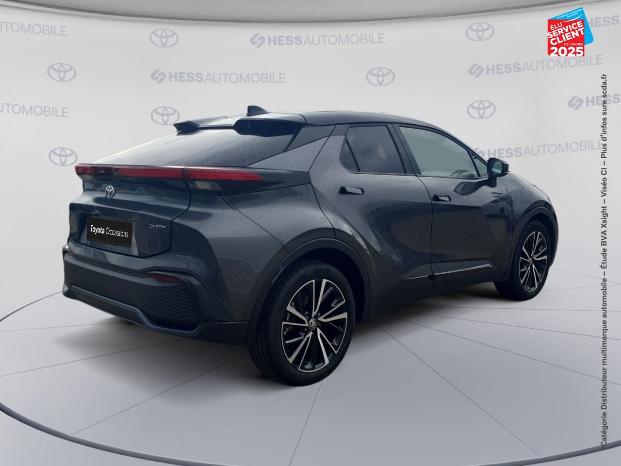 Véhicule d'occasion TOYOTA C-HR 2.0 200CH COLLECTION NG23 SIEGES CHAUF VOLANT CHAUF GPS CAMERA chez Renault Saint-Louis