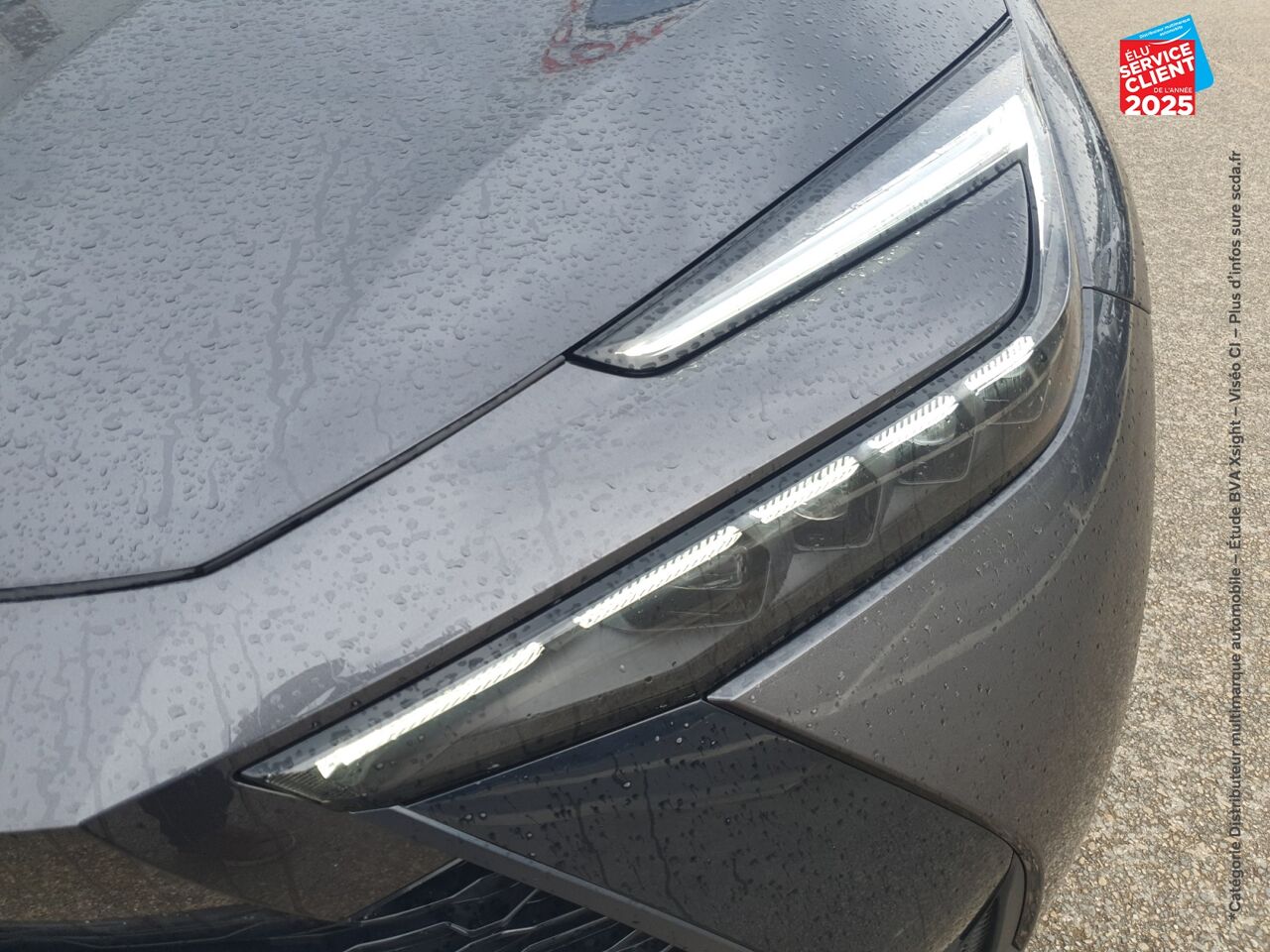 Véhicule d'occasion TOYOTA C-HR 2.0 200CH COLLECTION NG23 SIEGES CHAUF VOLANT CHAUF GPS CAMERA chez Renault Saint-Louis