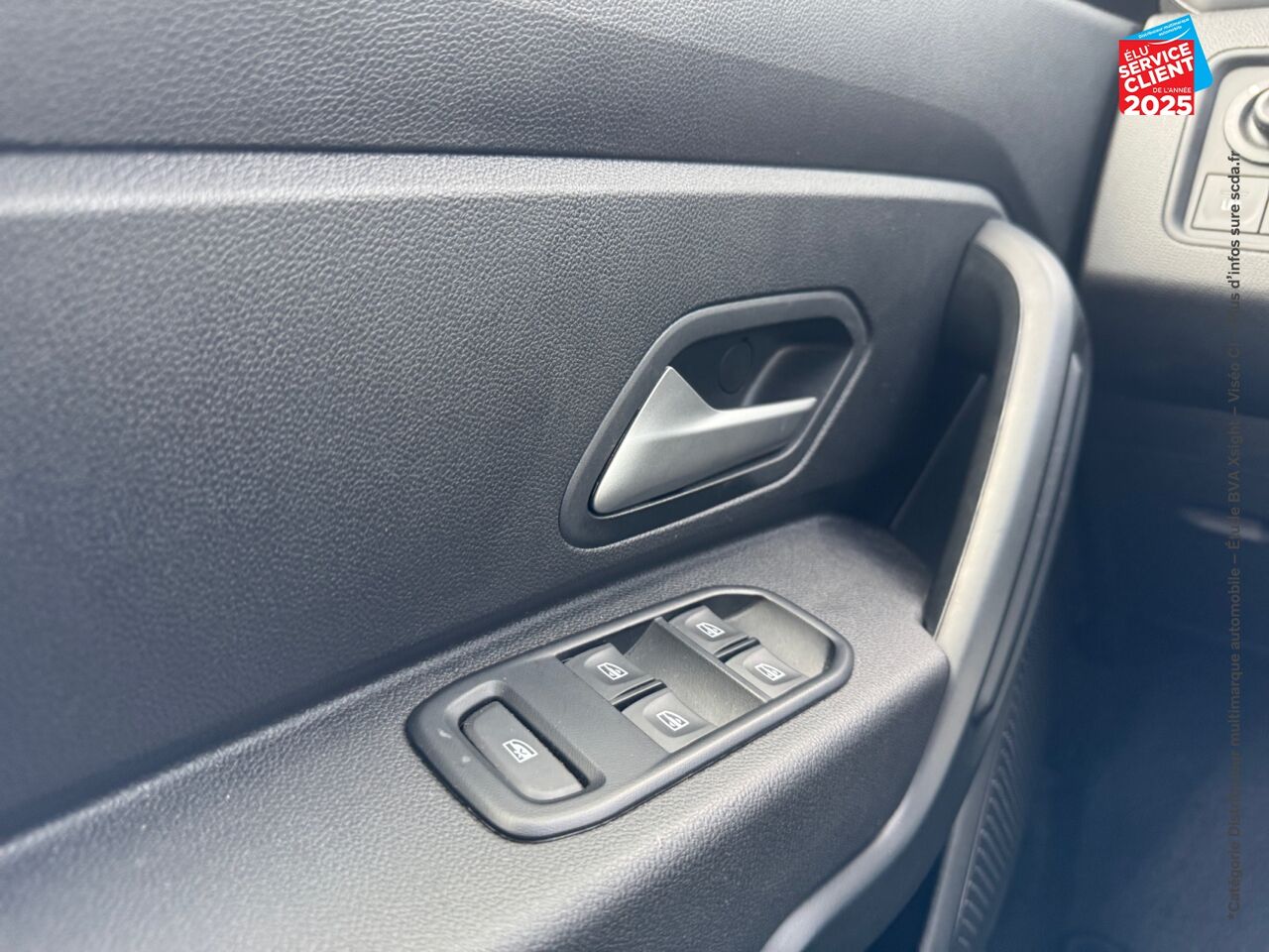 Véhicule d'occasion DACIA DUSTER 1.0 ECO-G 100CH EXPRESSION 4X2 chez HESS Automobile