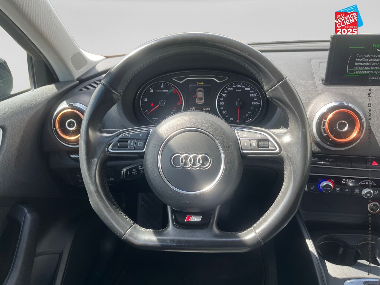 Véhicule d'occasion AUDI A3 BERLINE 2.0 TDI 150CH FAP S LINE S TRONIC 6 chez Primocar