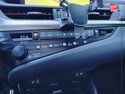 Véhicule d'occasion LEXUS ES 300H F SPORT MY20 TOUVRANT SIEGCHAUF/CUIR GPS CAMERA CARPLAY