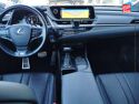 Véhicule d'occasion LEXUS ES 300H F SPORT MY20 TOUVRANT SIEGCHAUF/CUIR GPS CAMERA CARPLAY