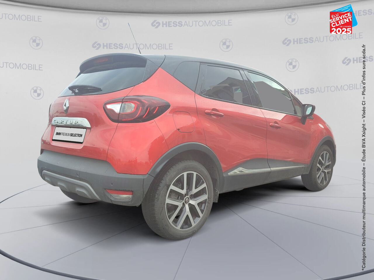 Véhicule d'occasion RENAULT CAPTUR 1.3 TCE 130CH FAP RED EDITION chez Renault Saint-Louis