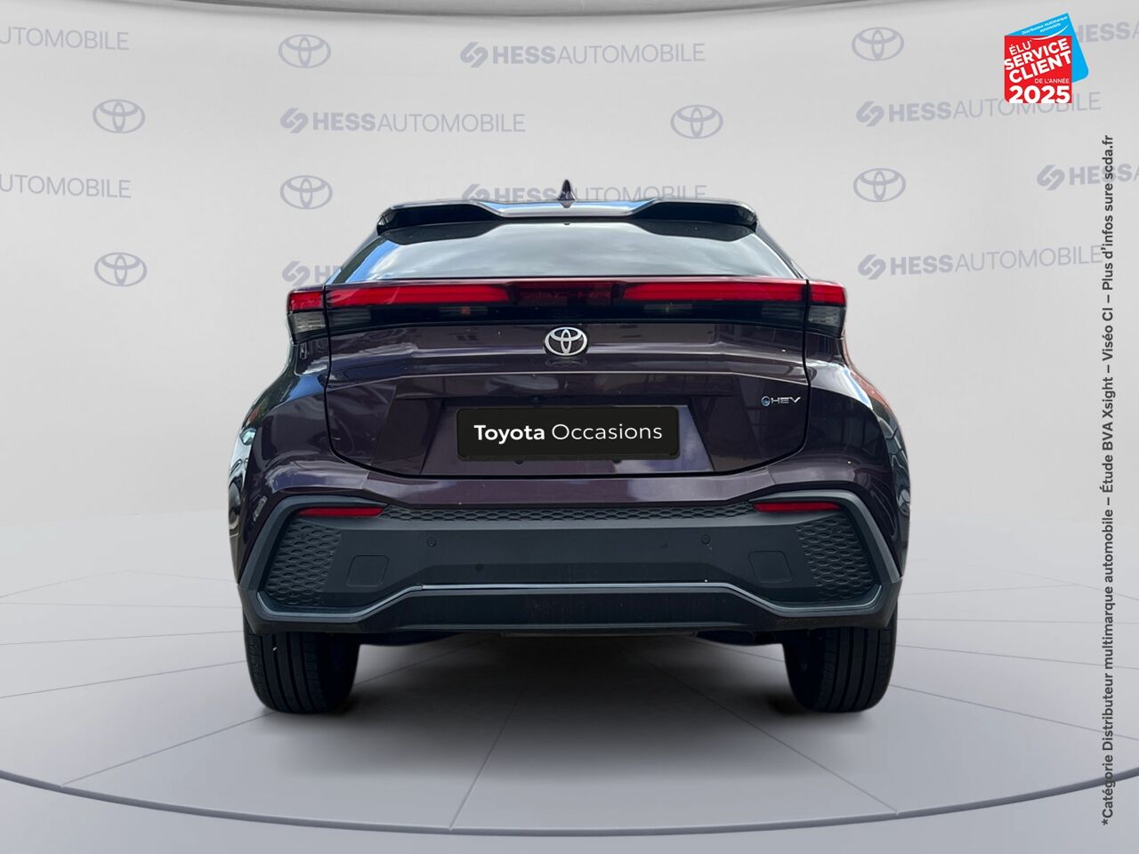 Véhicule d'occasion TOYOTA C-HR 1.8 140CH DESIGN NG23 chez Hyundai Reims