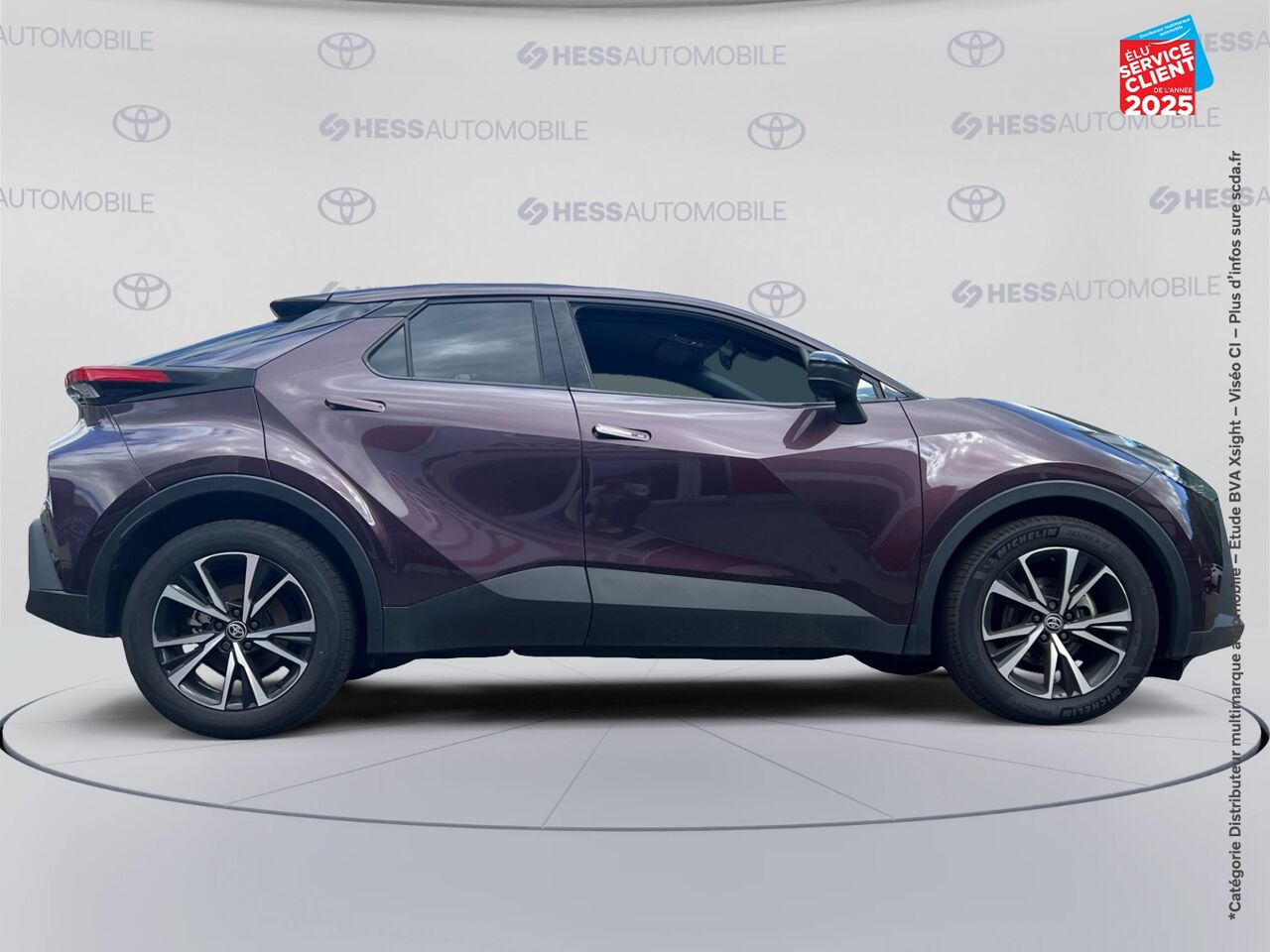 Véhicule d'occasion TOYOTA C-HR 1.8 140CH DESIGN NG23 chez Hyundai Reims
