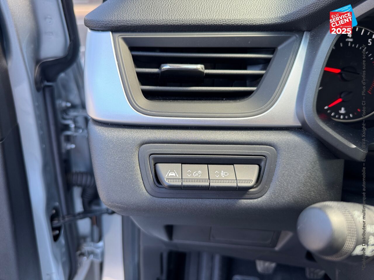 Véhicule d'occasion RENAULT CAPTUR 1.0 TCE 90CH EVOLUTION GPS chez Renault Sélestat