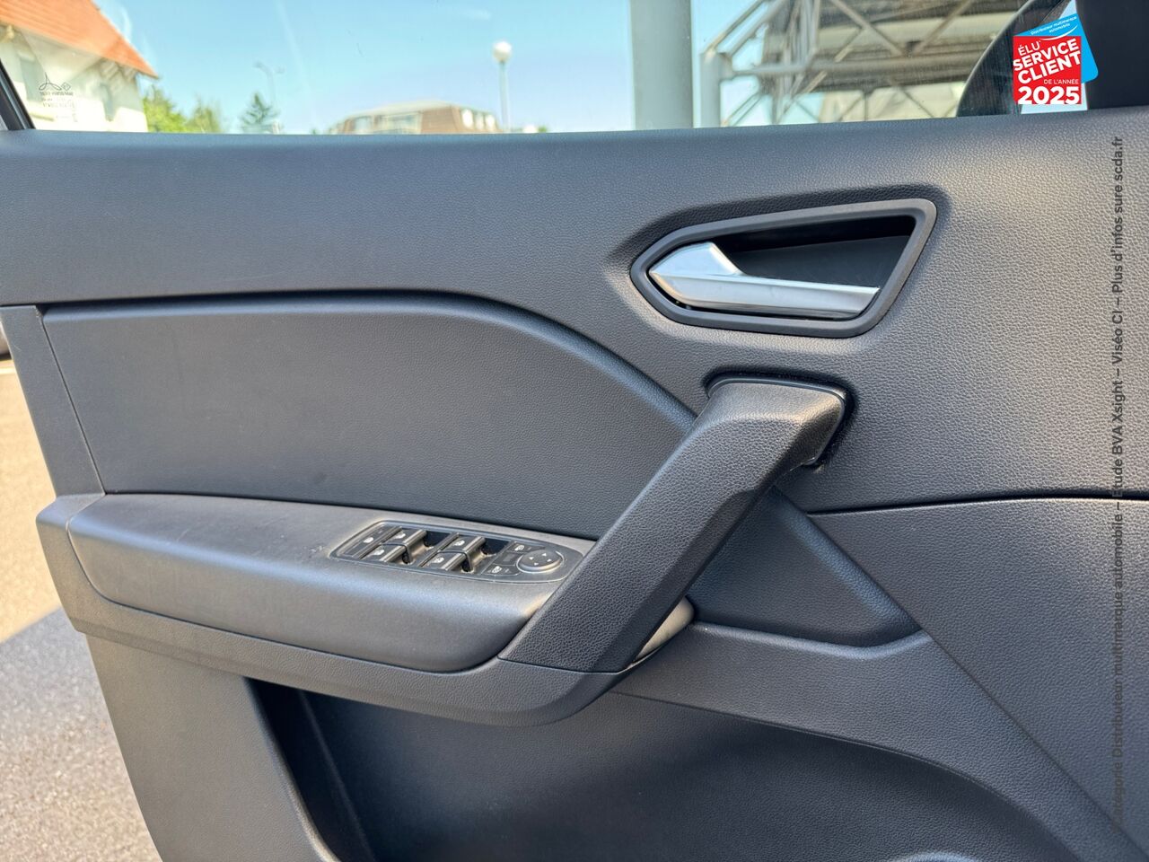 Véhicule d'occasion RENAULT CAPTUR 1.0 TCE 90CH EVOLUTION GPS chez Renault Sélestat