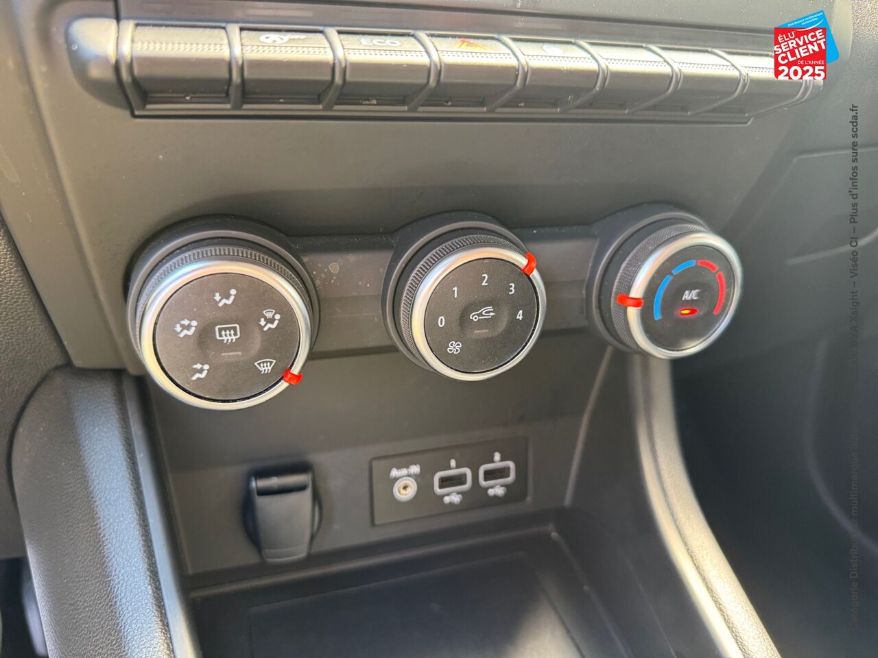 Véhicule d'occasion RENAULT CAPTUR 1.0 TCE 90CH EVOLUTION GPS chez Renault Sélestat