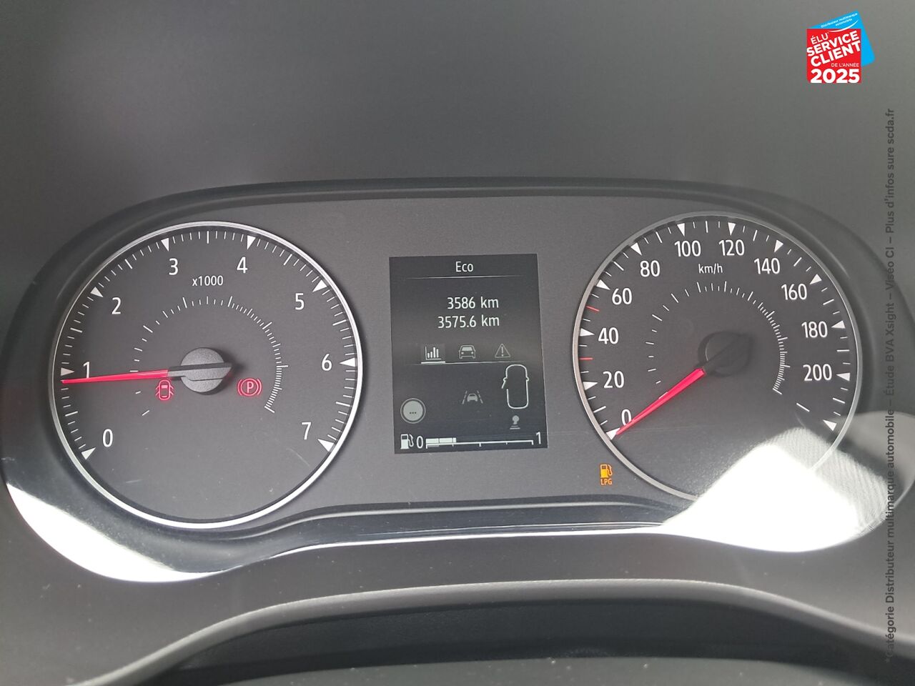 Véhicule d'occasion DACIA SANDERO 1.0 ECO-G 100CH STEPWAY EXTREME + GPS CAMERA chez Hyundai Epernay