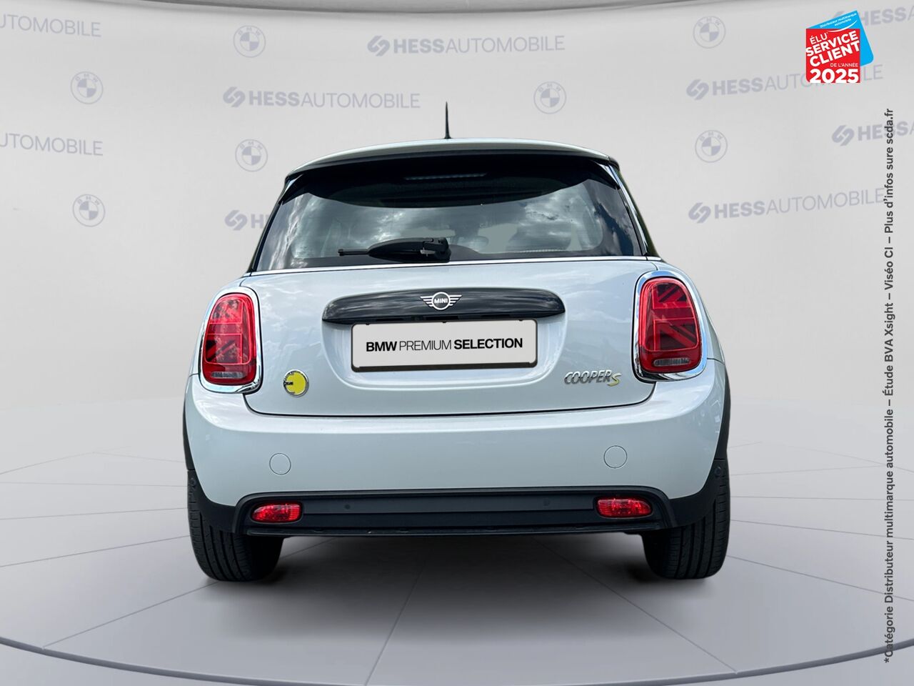 Véhicule d'occasion MINI MINI COOPER SE 184CH EDITION CAMDEN BVA 5CV TPANO SIEGE CHAUF CAMERA GPS chez BMW Dole