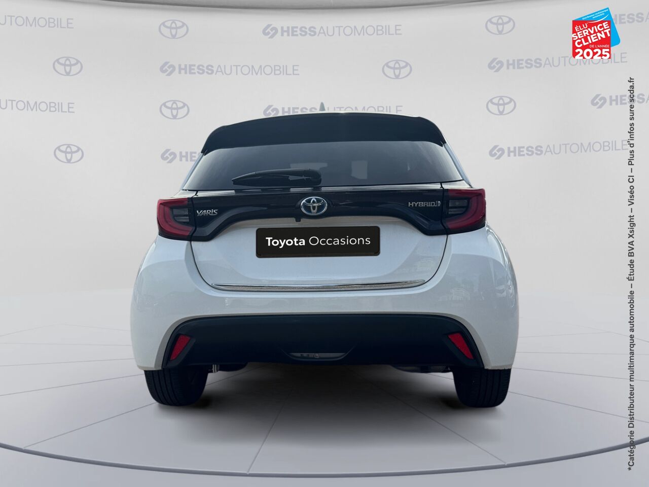 Véhicule d'occasion TOYOTA YARIS 116H DESIGN 5P MY22 CAMERA chez HESS Automobile