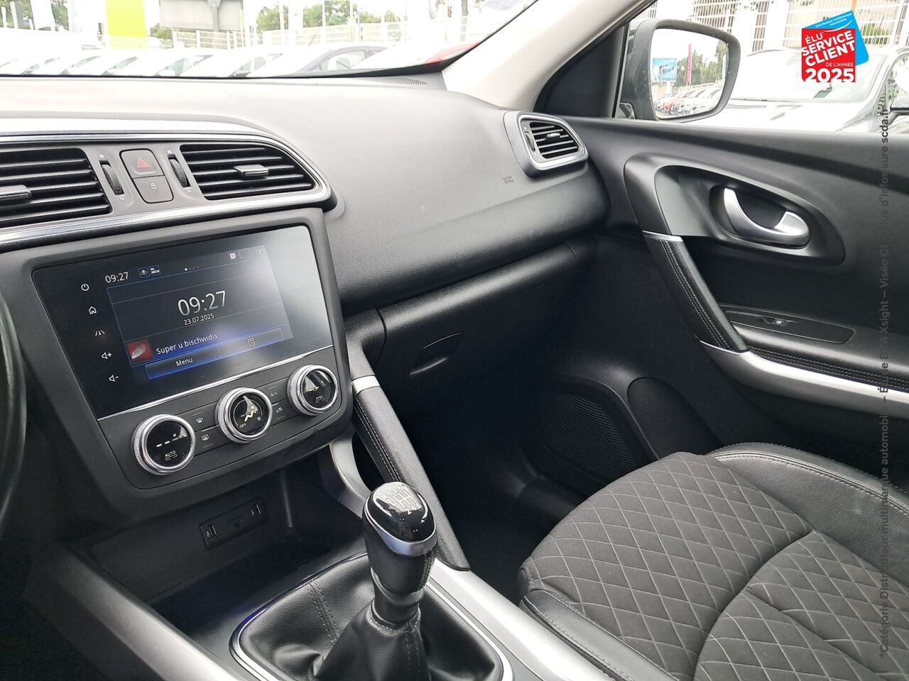 Véhicule d'occasion RENAULT KADJAR 1.3 TCE 140CH FAP INTENS - 21 CAMERA chez Renault Colmar