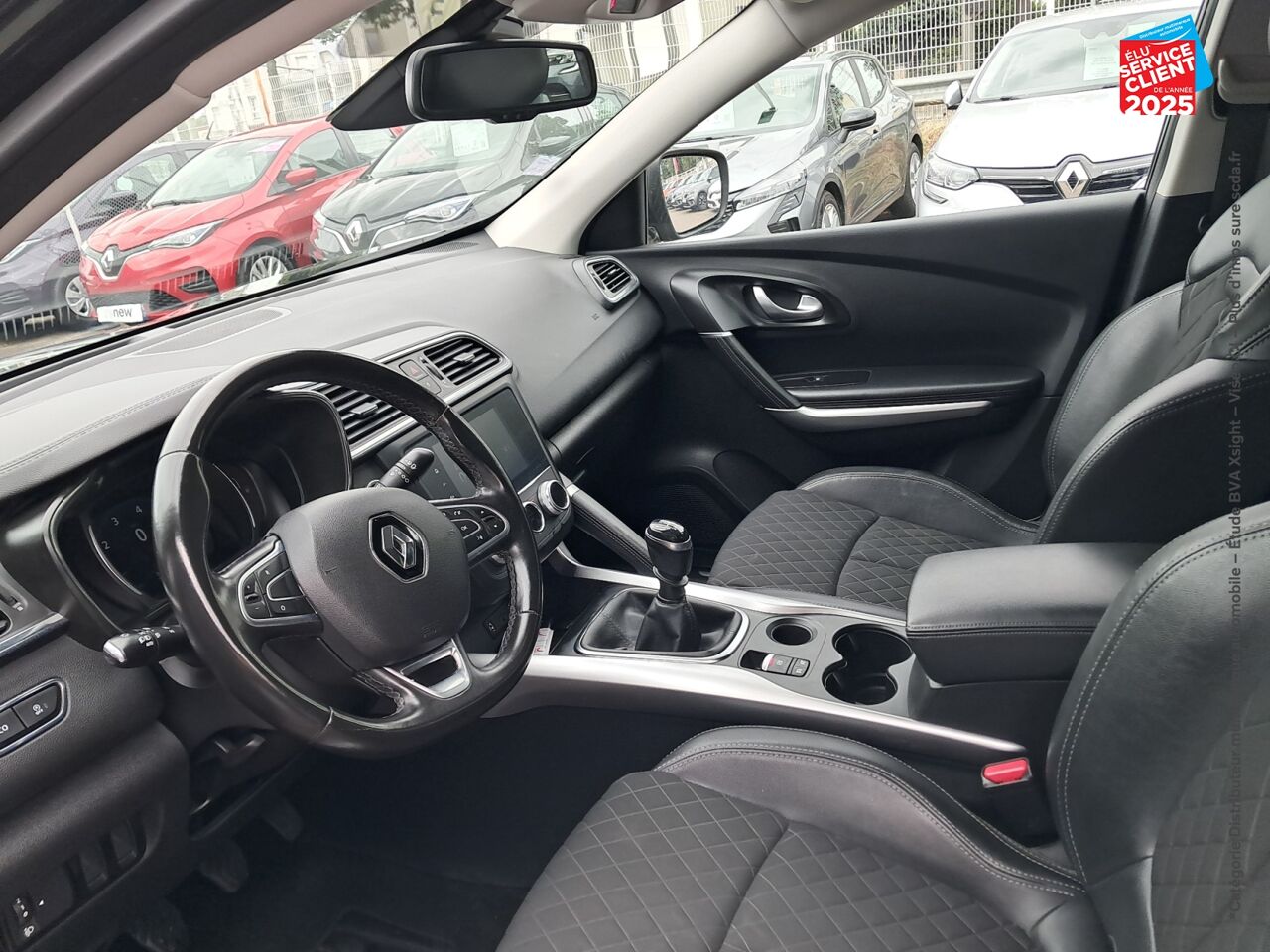 Véhicule d'occasion RENAULT KADJAR 1.3 TCE 140CH FAP INTENS - 21 CAMERA chez Renault Colmar