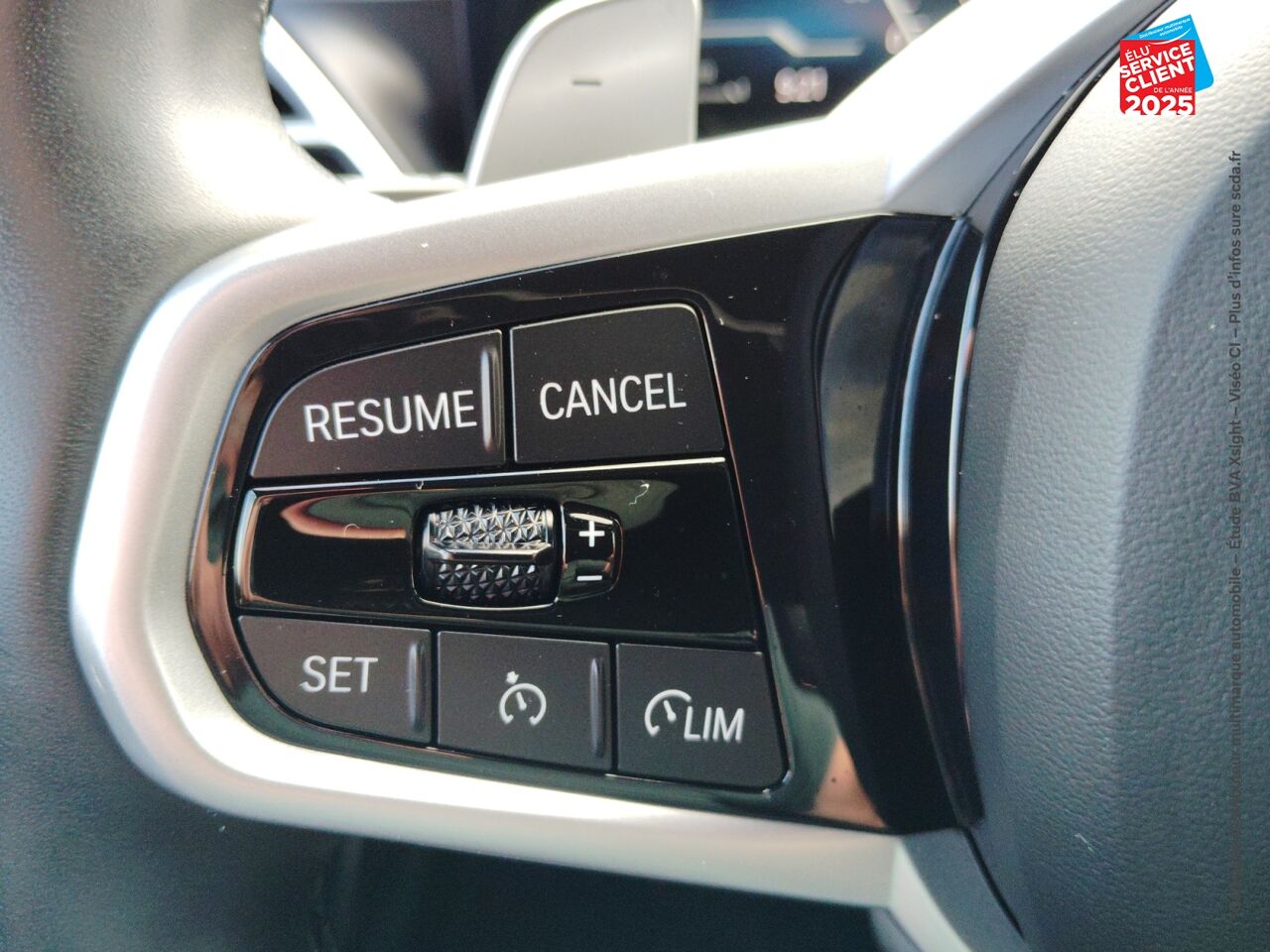 Véhicule d'occasion BMW SERIE 3 TOURING 320DA XDRIVE 190CH M SPORT TOUVRANT GPS CAMERA CARPLAY H/KARDON chez Renault Colmar