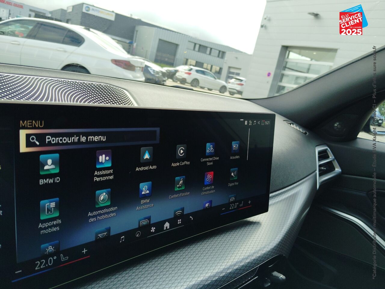 Véhicule d'occasion BMW SERIE 3 TOURING 320DA XDRIVE 190CH M SPORT TOUVRANT GPS CAMERA CARPLAY H/KARDON chez Renault Colmar