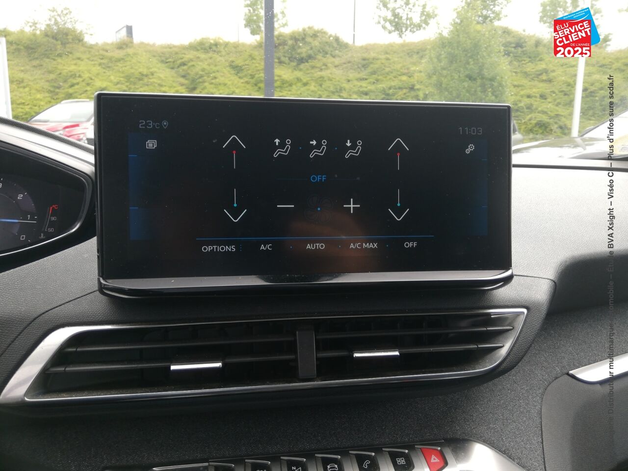 Véhicule d'occasion PEUGEOT 3008 1.5 BLUEHDI 130CH S/S ALLURE PACK EAT8 GPS CAMERA CARPLAY chez Renault Saint-Louis