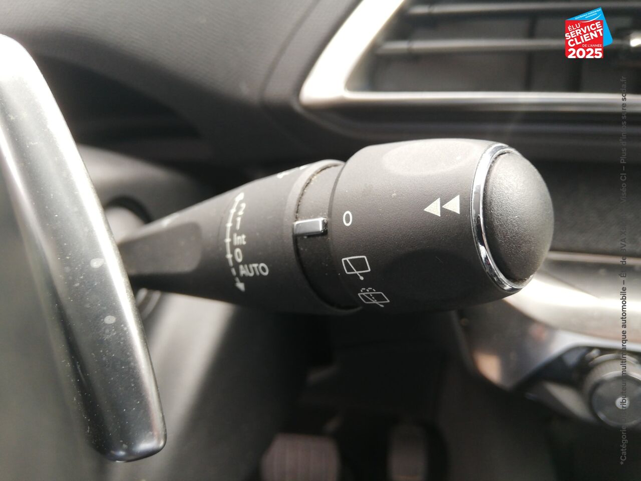 Véhicule d'occasion PEUGEOT 3008 1.5 BLUEHDI 130CH S/S ALLURE PACK EAT8 GPS CAMERA CARPLAY chez Renault Saint-Louis