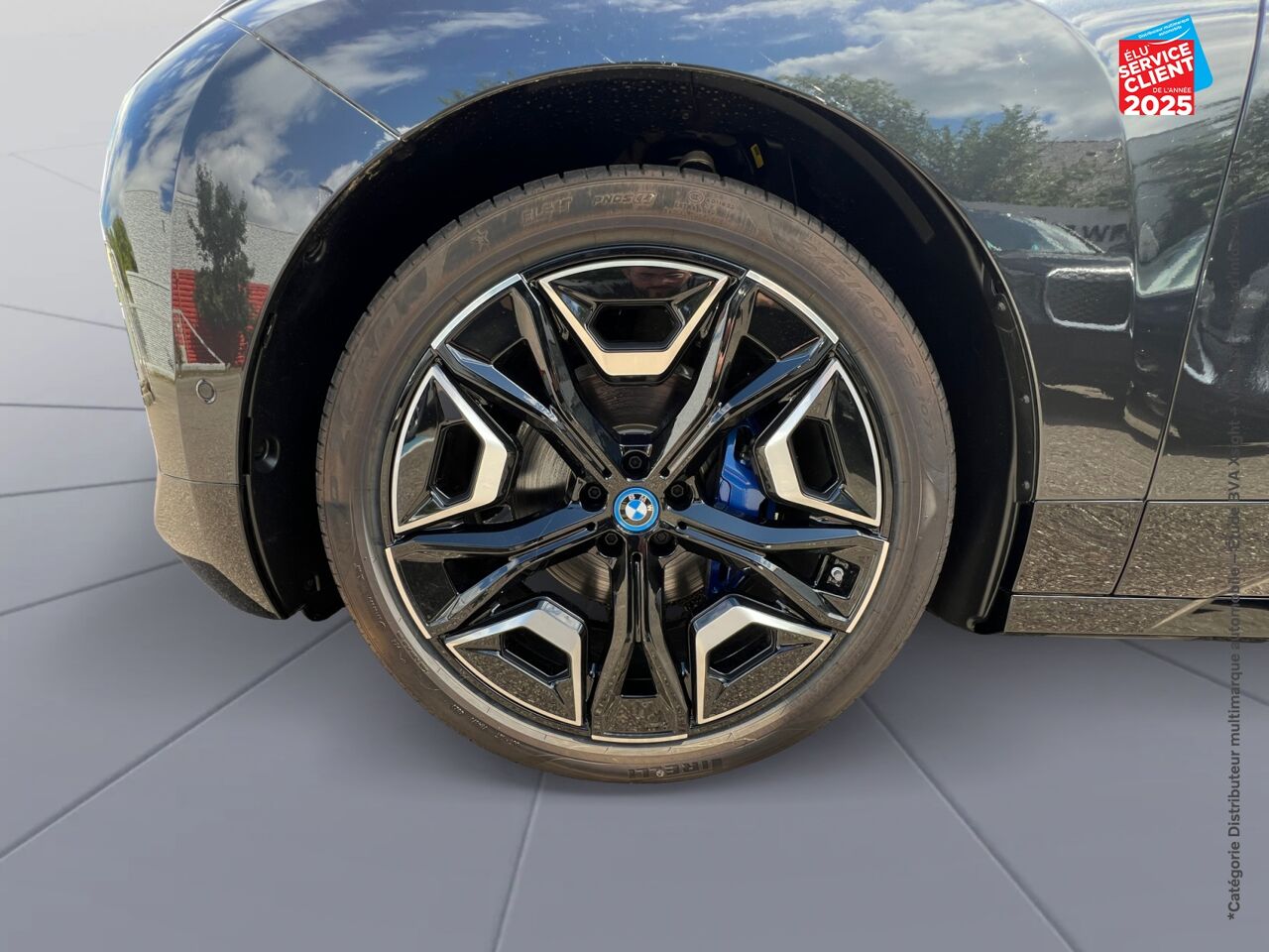 Véhicule d'occasion BMW IX XDRIVE50 523CH EDITION SPORT chez Renault Saint-Louis