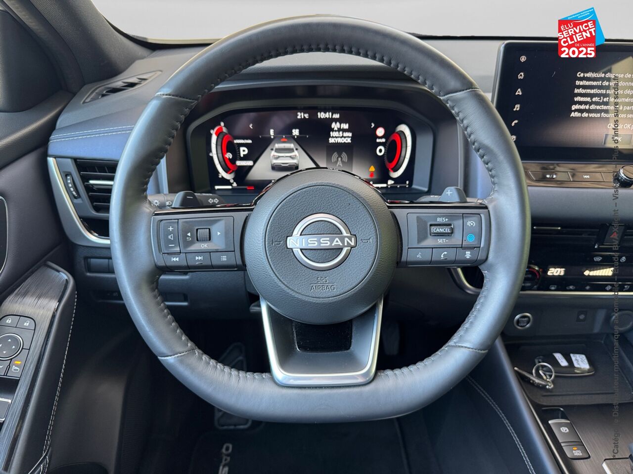 Véhicule d'occasion NISSAN QASHQAI 1.3 MILD HYBRID 158CH TEKNA XTRONIC 2022 SIEGES CHAUF GPS CAMERA HUD chez Nissan Qashqai occasion