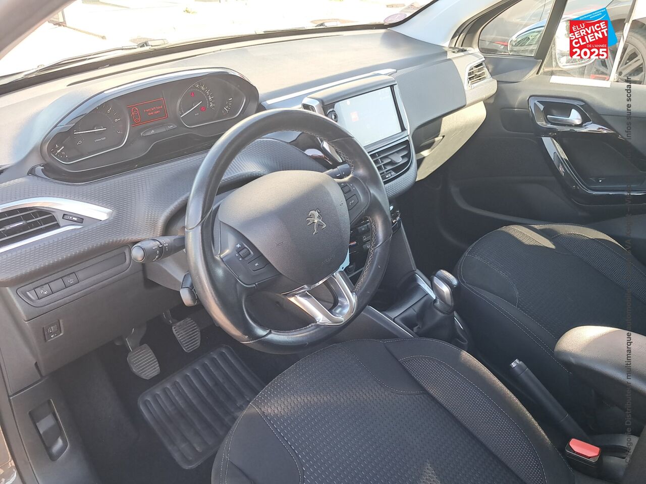 chez Peugeot Reims