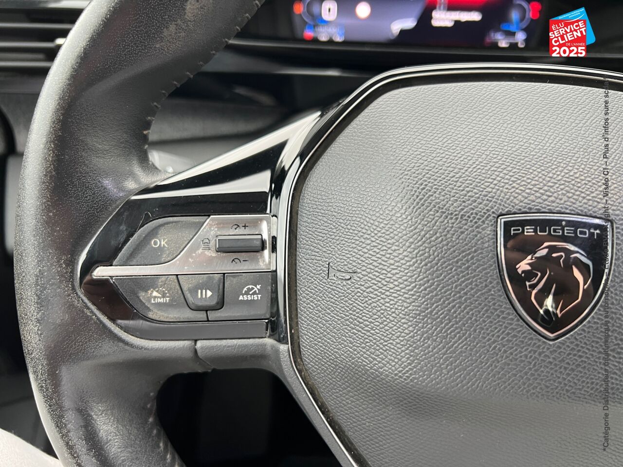 chez Peugeot Reims