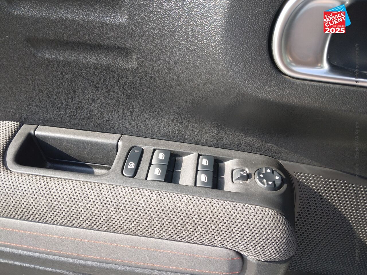 Véhicule d'occasion CITROEN C3 AIRCROSS PURETECH 110CH SS SHINE EAT6 E6.D-TEMP 114G chez HESS Automobile