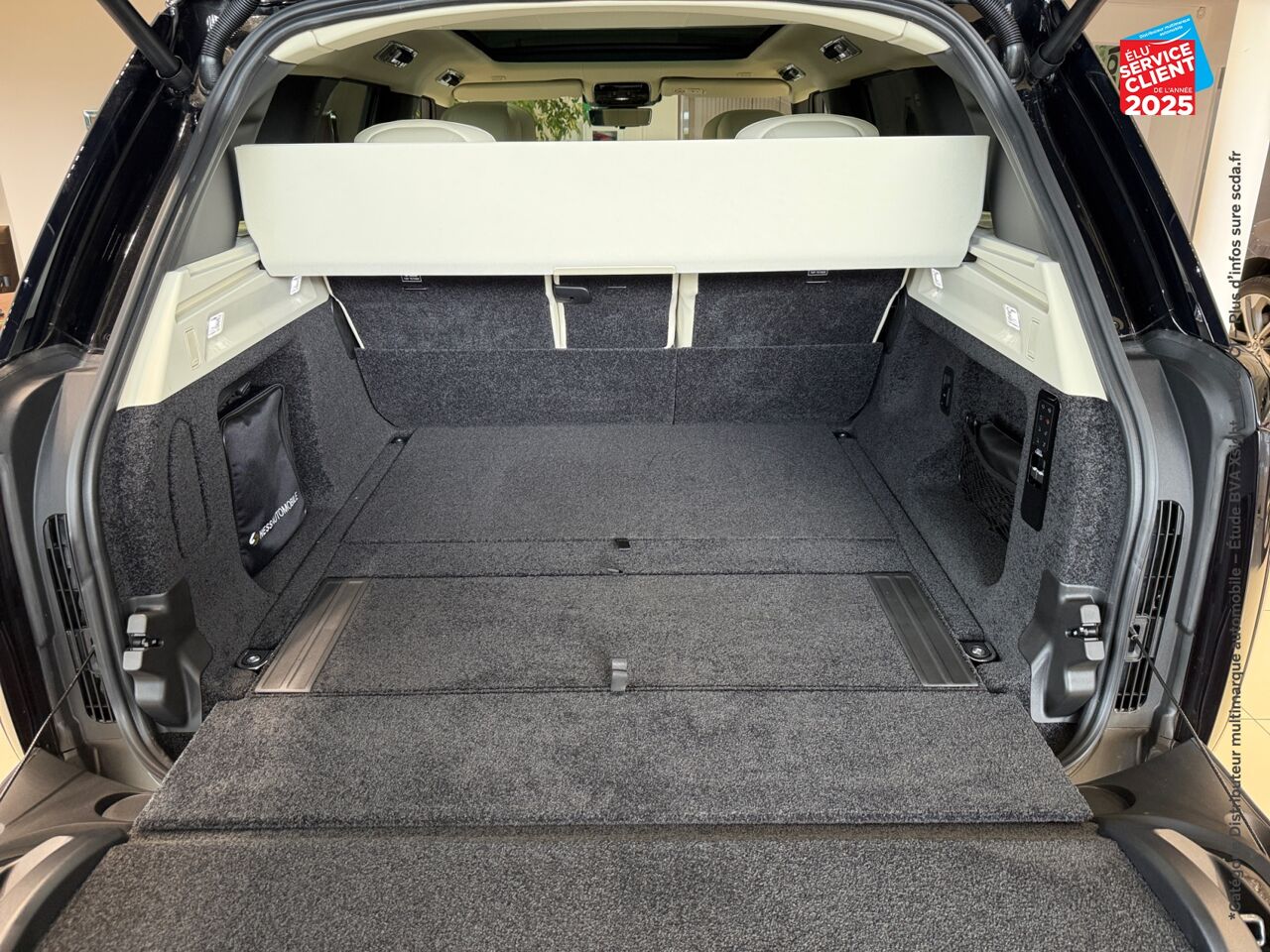 Véhicule d'occasion LAND-ROVER RANGE ROVER 3.0 P550E 550CH PHEV AUTOBIOGRAPHY SWB chez Land Rover Nancy