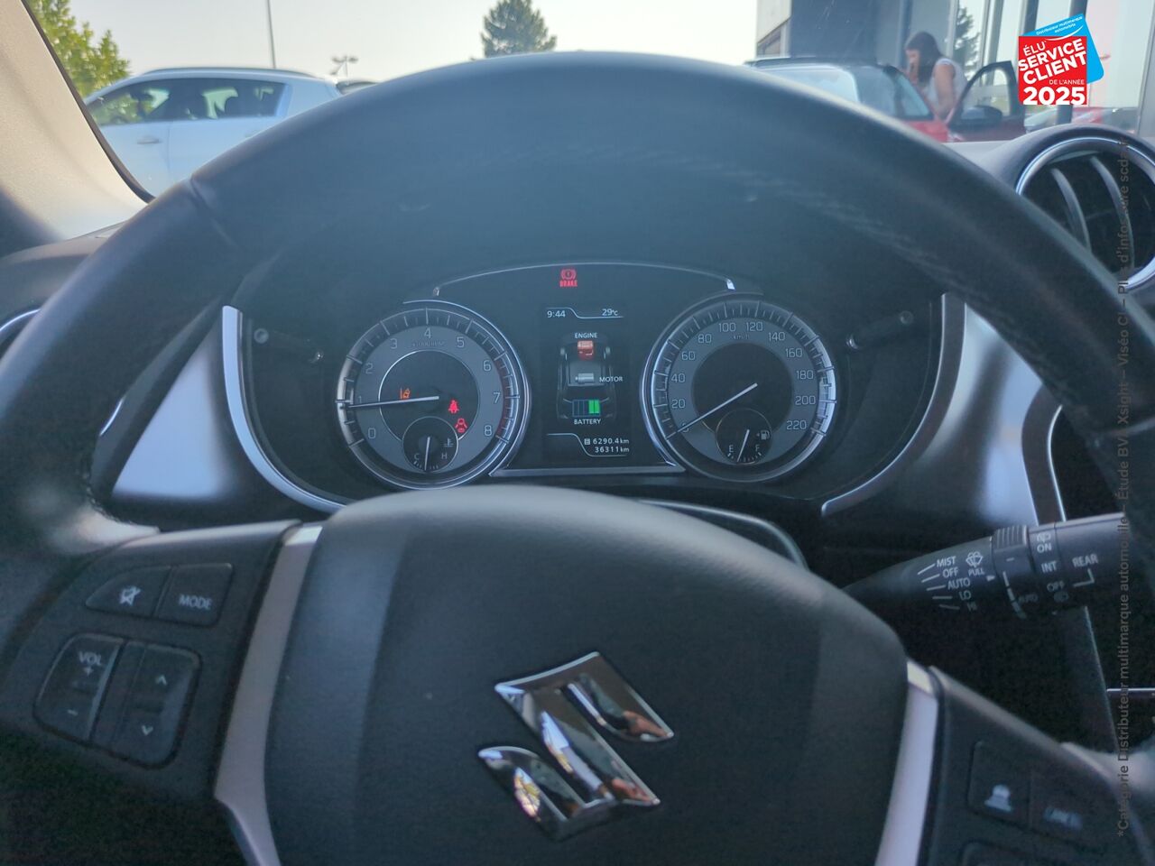 Véhicule d'occasion SUZUKI VITARA 1.4 BOOSTERJET HYBRID 129CH PRIVILEGE chez Renault Saint-Louis