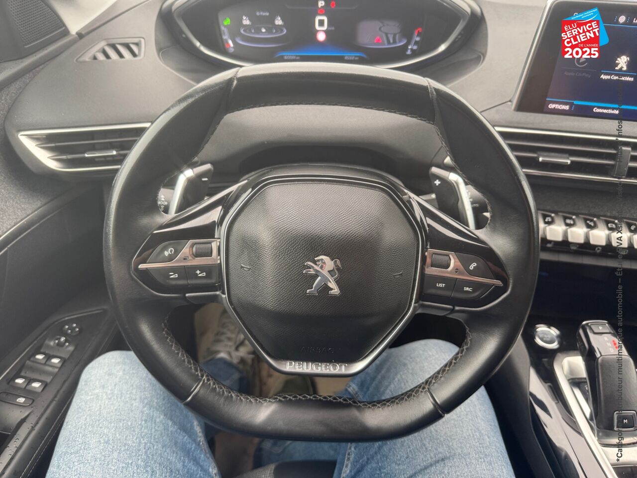 chez Peugeot Reims