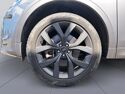 Véhicule d'occasion LAND-ROVER DISCOVERY SPORT P300E R-DYNAMIC SE AWD BVA TPANO SIEGES CHAUF/CUIR GPS CAMERA MERIDIAN