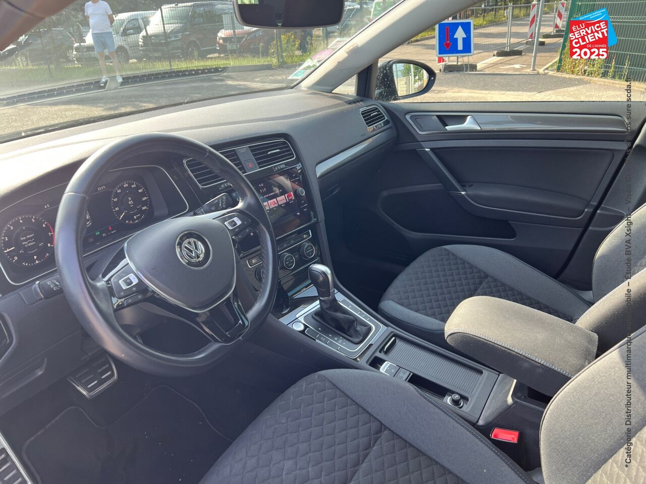 Véhicule d'occasion VOLKSWAGEN GOLF 1.5 TSI EVO 130CH CONNECT DSG7 5P CAMERA GPS chez Toyota Thionville
