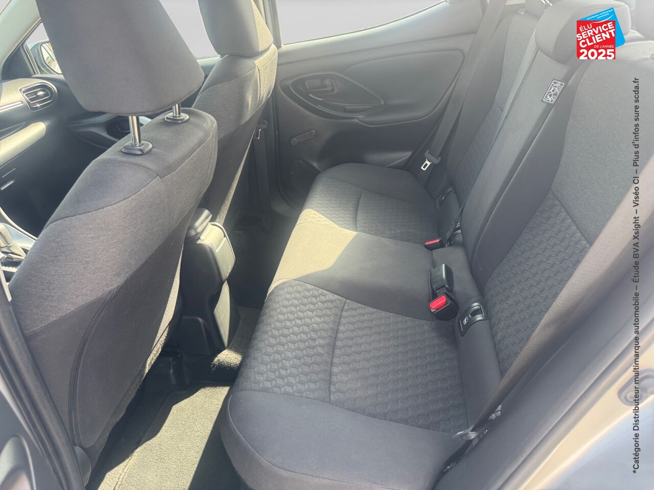 Véhicule d'occasion TOYOTA YARIS 116H DYNAMIC BUSINESS 5P + PROGRAMME BEYOND ZERO ACADEMY MY22 GPS CAMERA chez Toyota Sarreguemines