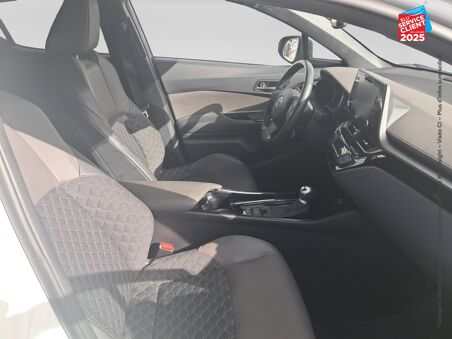 TOYOTA C-HR 122H...