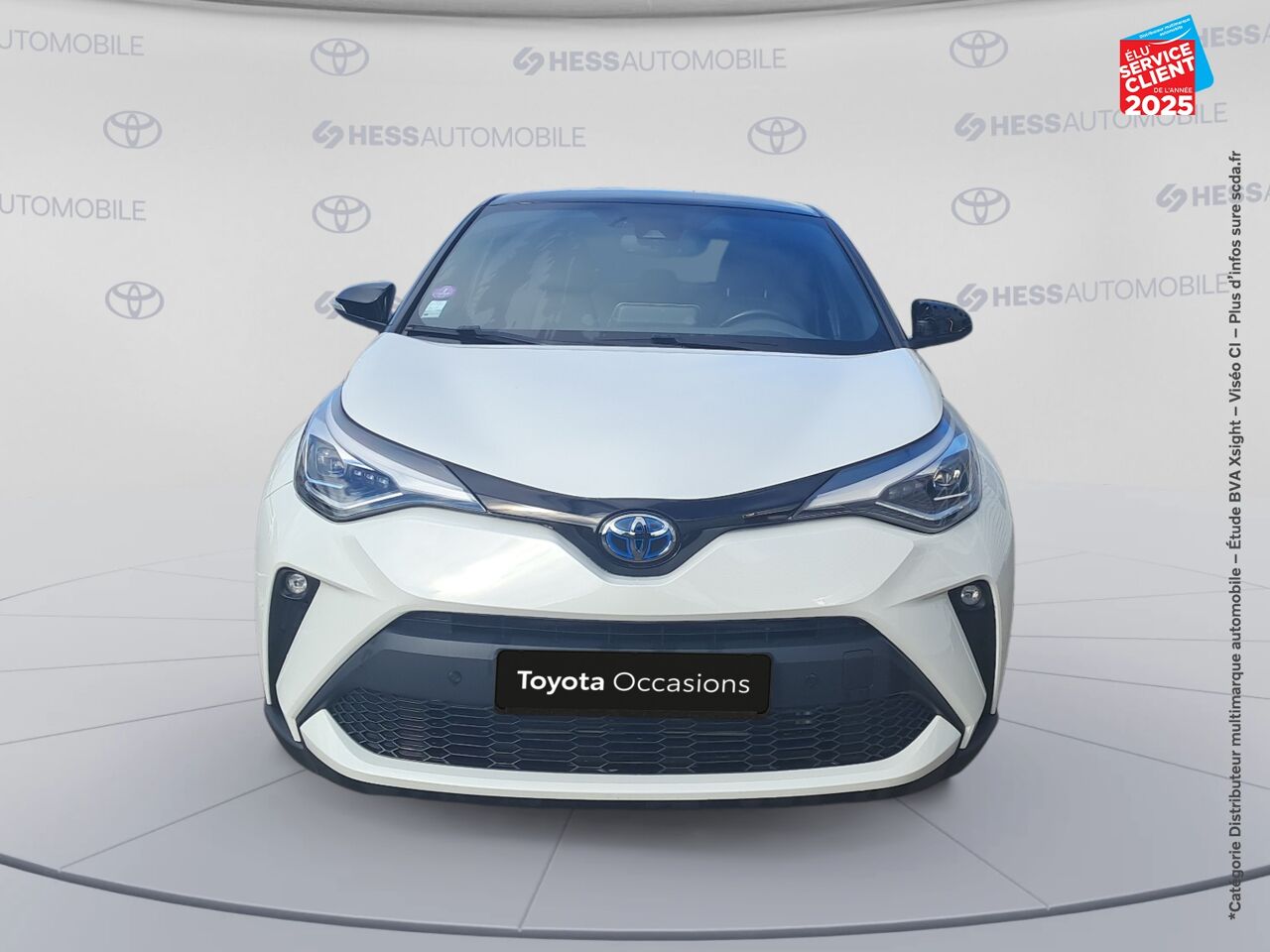 Véhicule d'occasion TOYOTA C-HR 122H DISTINCTIVE 2WD E-CVT MY20 chez Toyota Sarreguemines