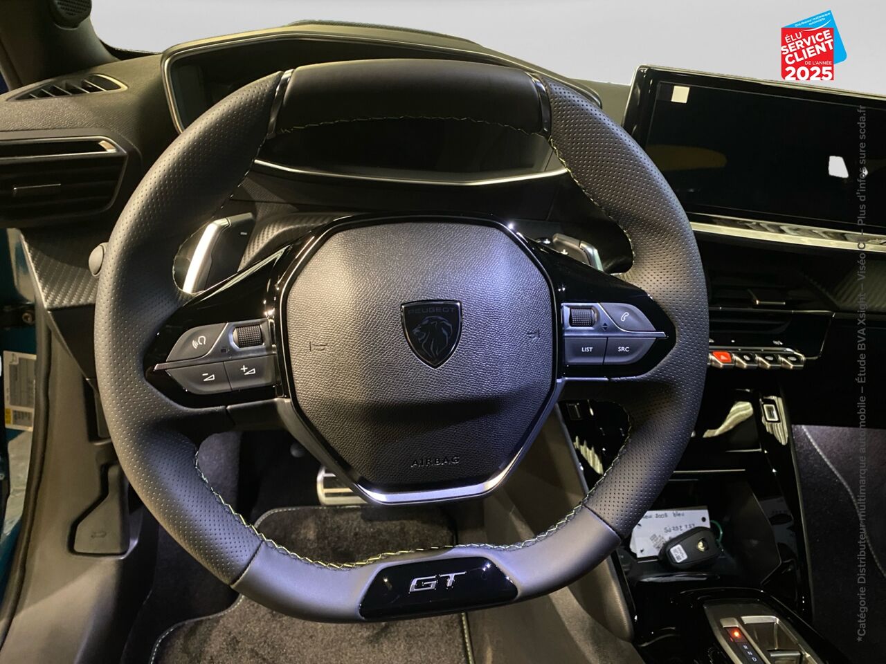 chez Peugeot Reims