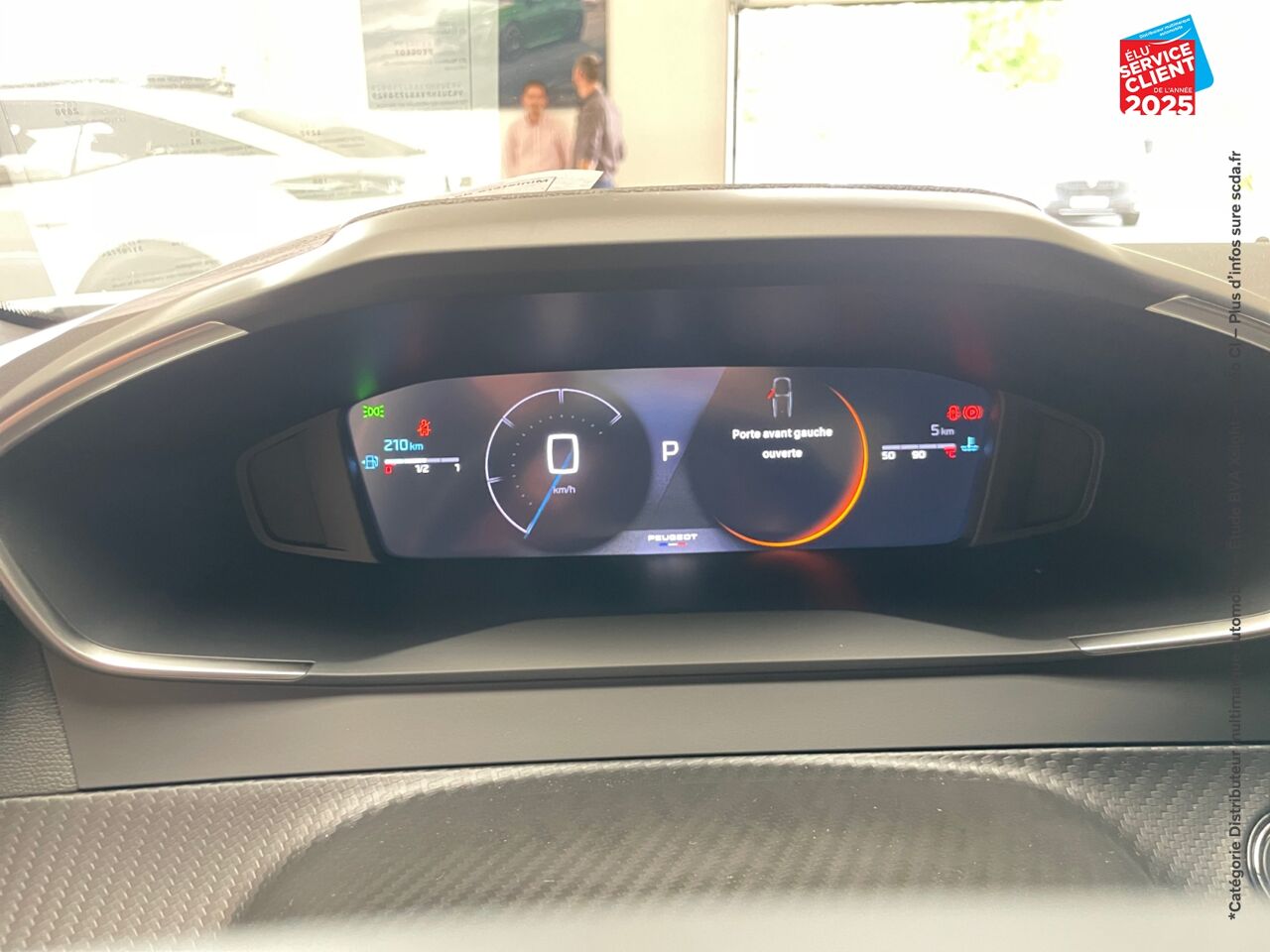 chez Peugeot Reims