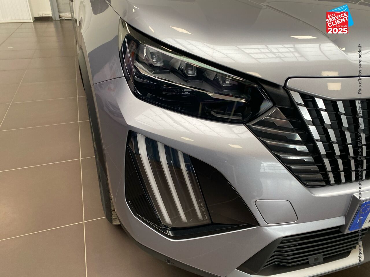 chez Peugeot Reims