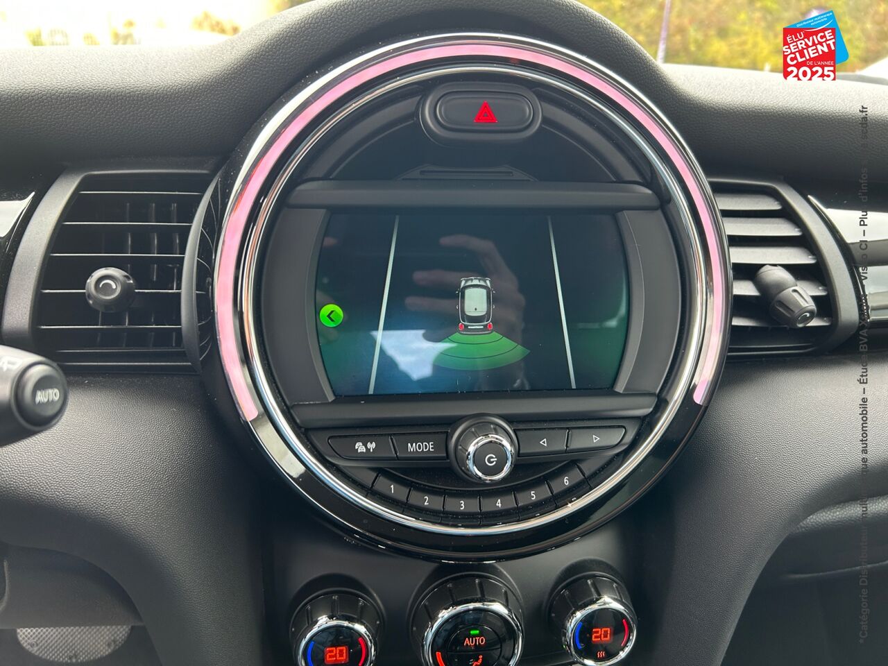 chez MINI Lons-Le-Saunier