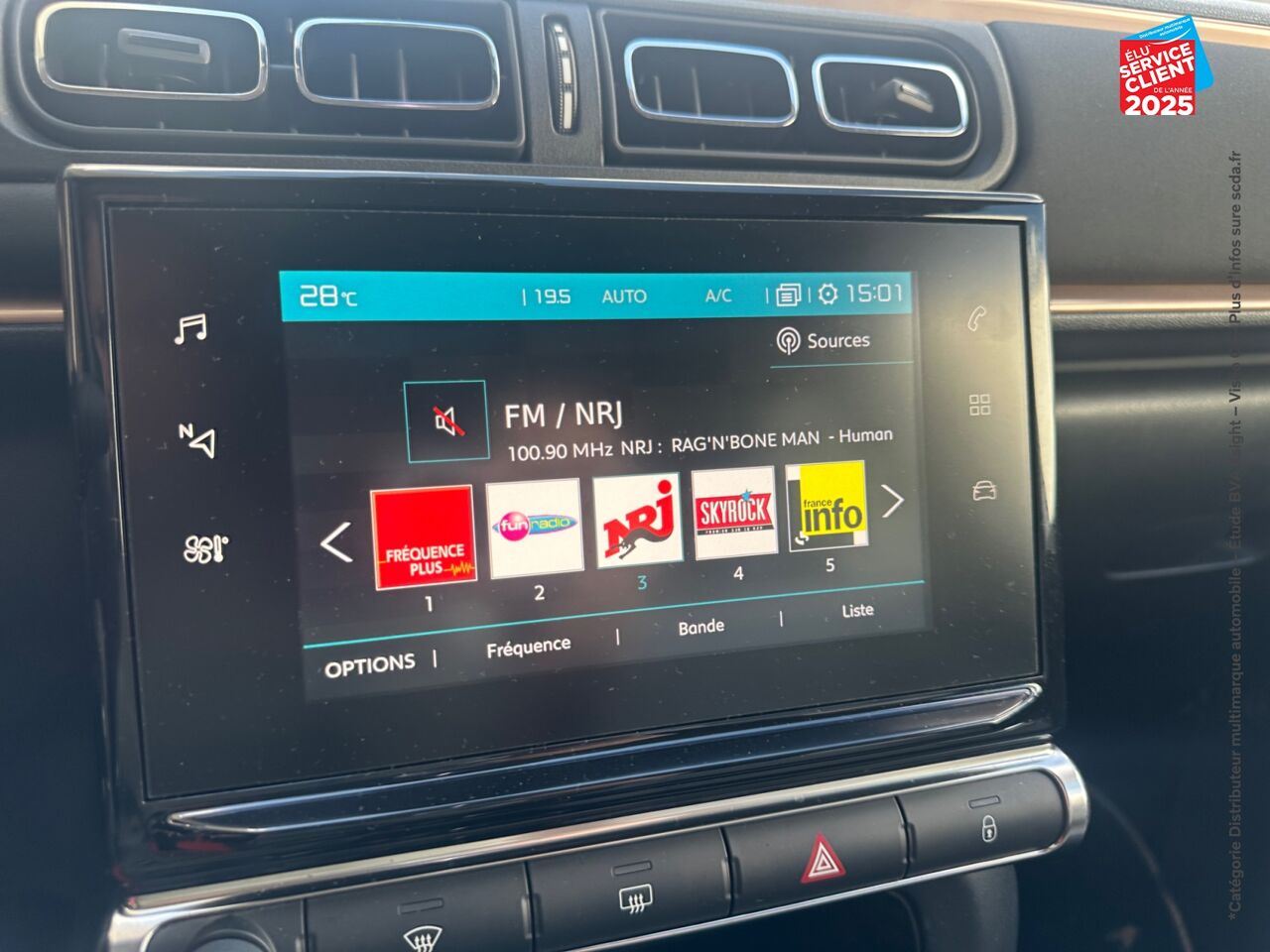 Véhicule d'occasion CITROEN C3 1.5 BLUEHDI 100CH S/S SHINE E6.D GPS CARPLAY chez Renault Sélestat
