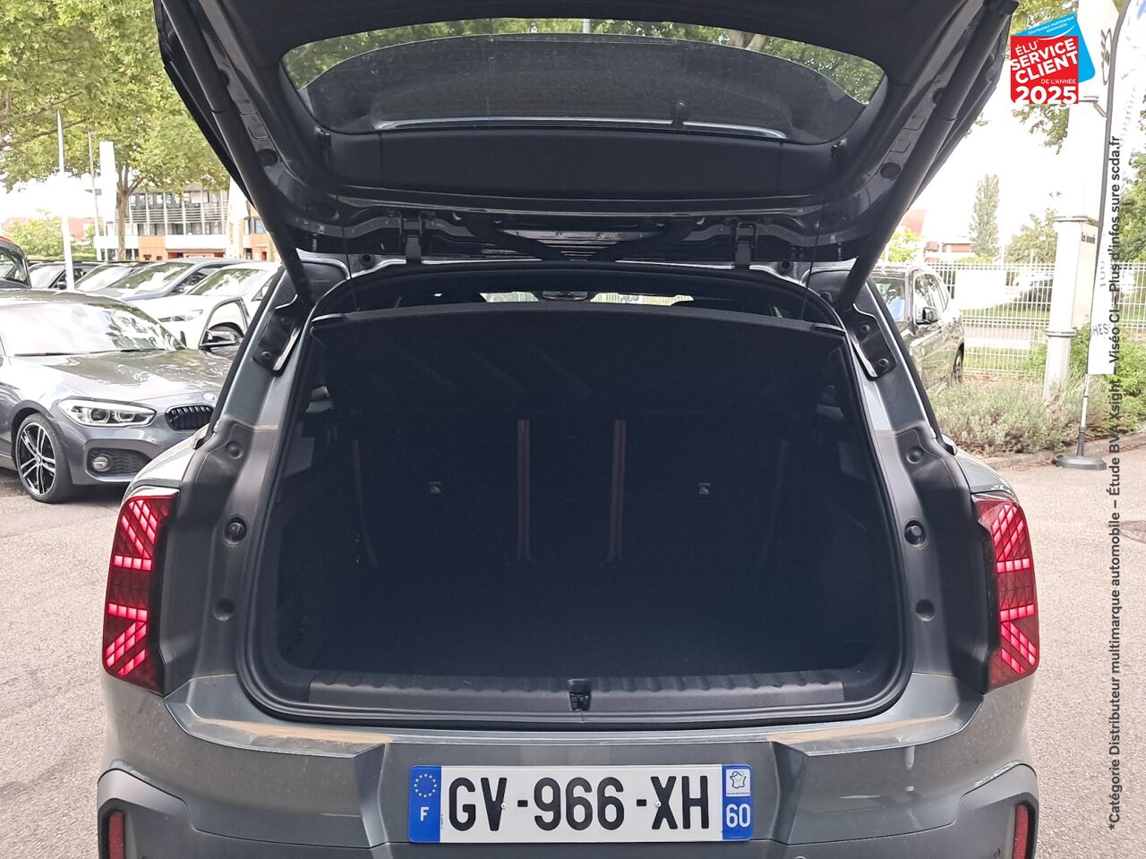 chez MINI Lons-Le-Saunier