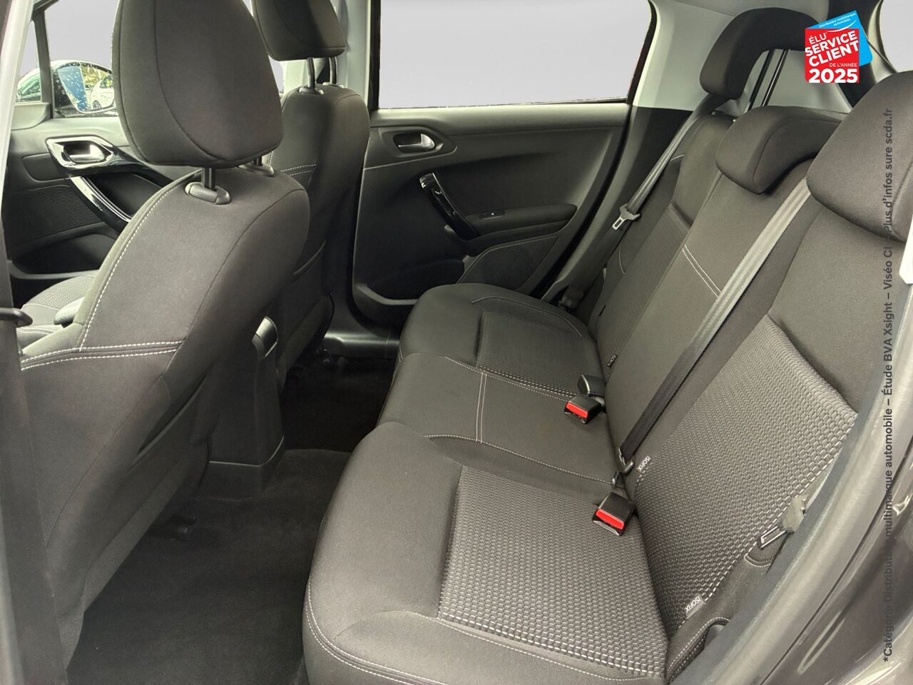 chez Peugeot Charleville