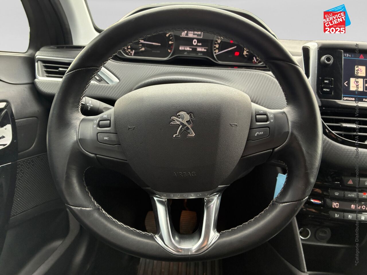 chez Peugeot Charleville