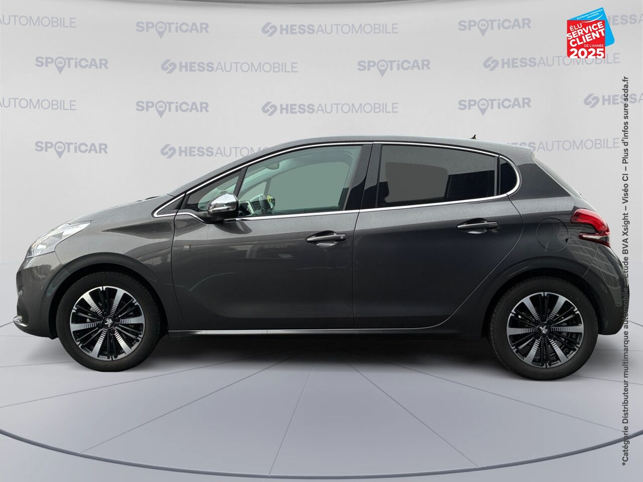 chez Peugeot Charleville