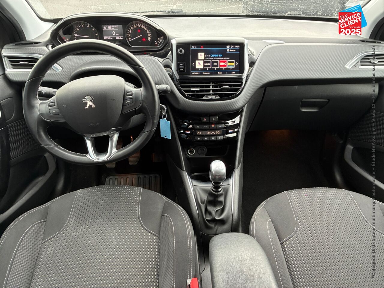 chez Peugeot Charleville